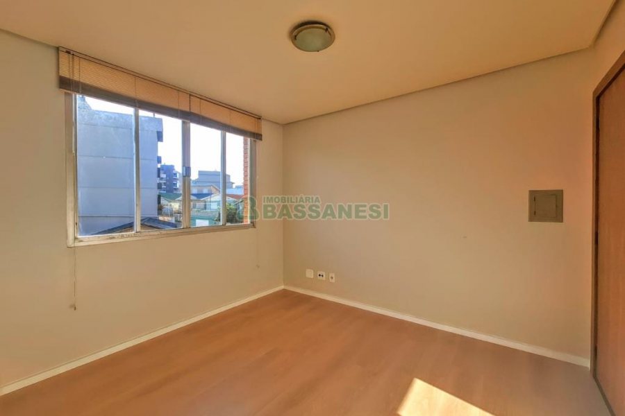 Sala com 42m², no bairro Pio X em Caxias do Sul para Alugar
