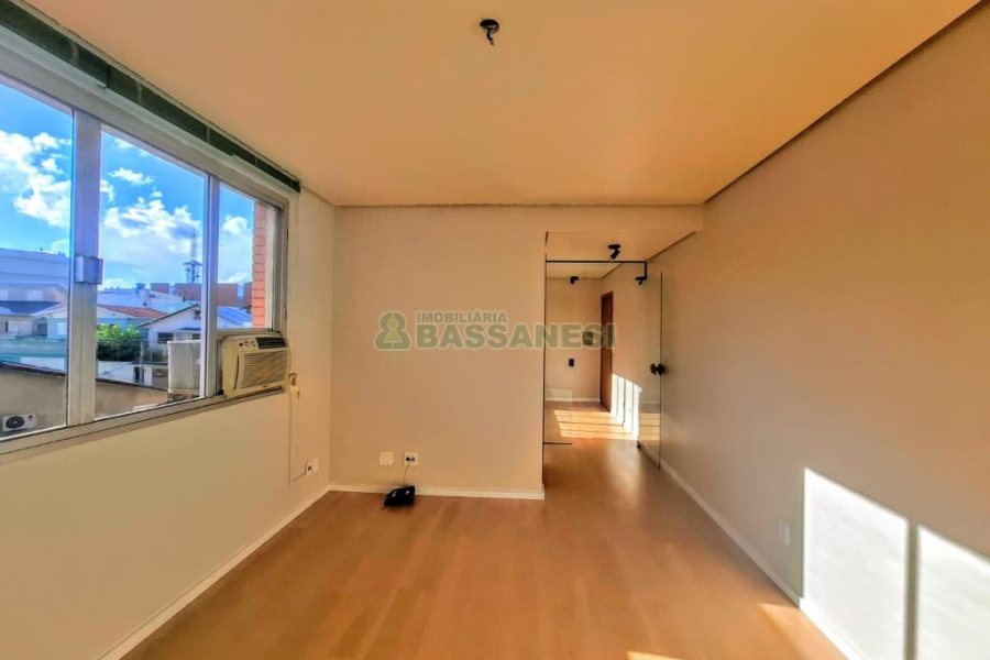 Sala com 42m², no bairro Pio X em Caxias do Sul para Alugar
