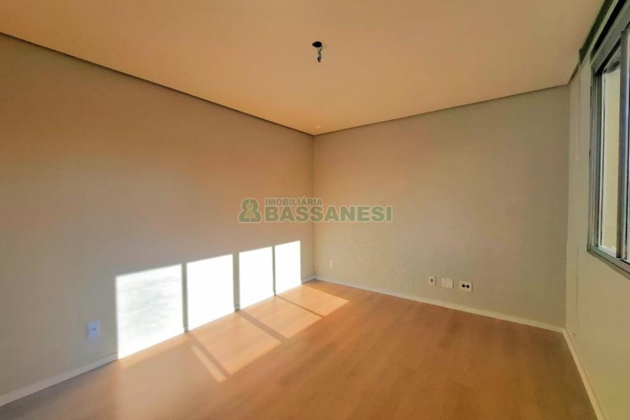 Sala com 42m², no bairro Pio X em Caxias do Sul para Alugar