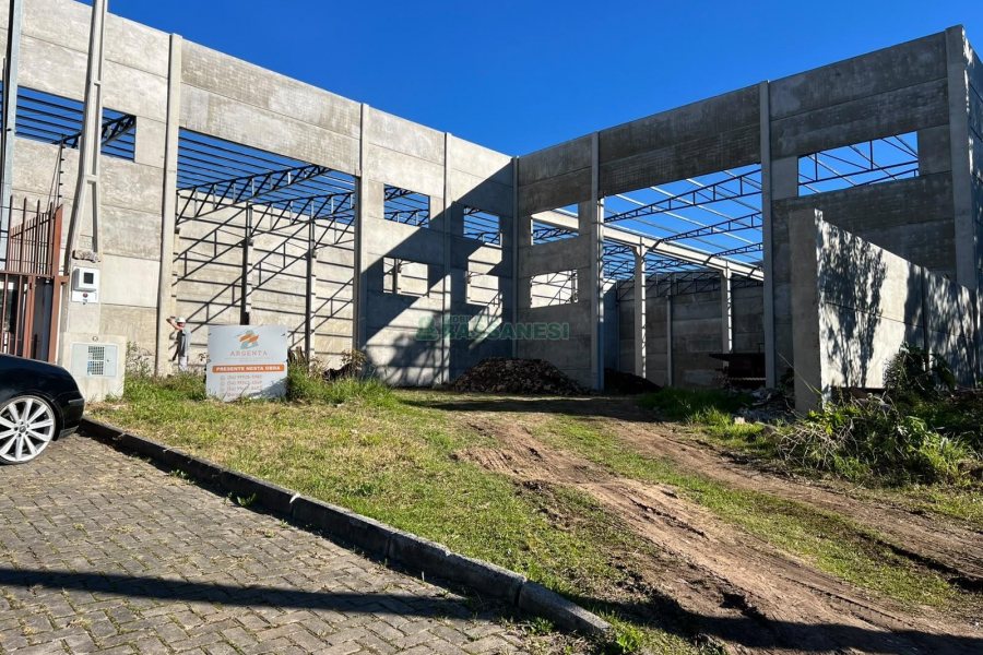 Pavilhão com 1250m², no bairro Bela Vista em Caxias do Sul para Alugar