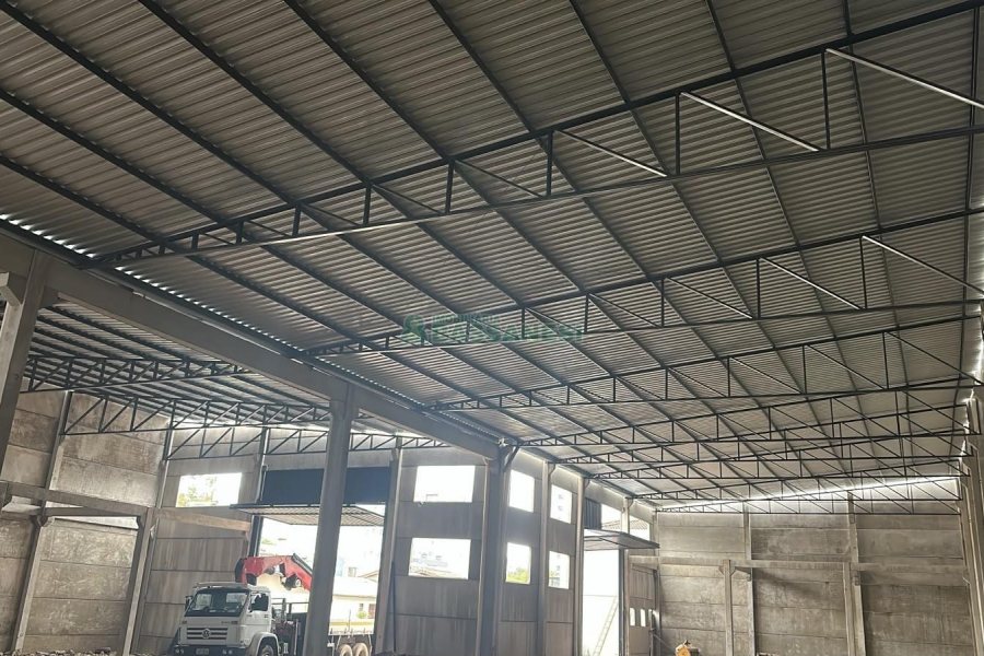 Pavilhão com 1250m², no bairro Bela Vista em Caxias do Sul para Alugar