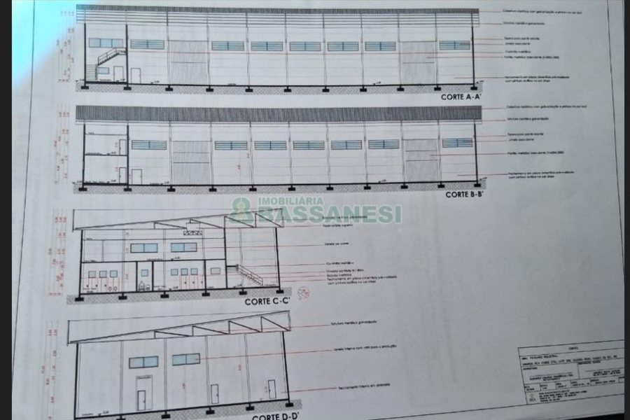 Pavilhão com 1364m², no bairro São Virgílio em Caxias do Sul para Alugar