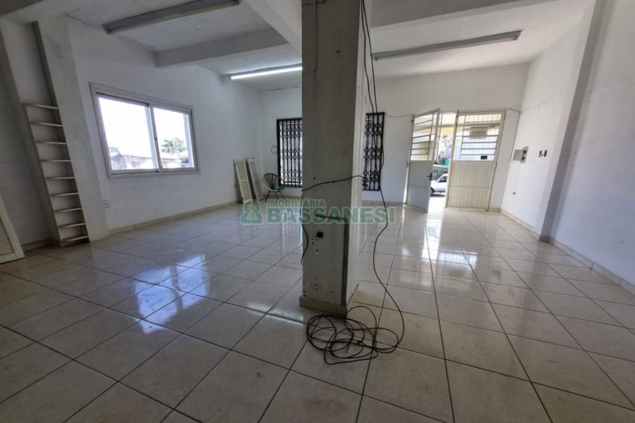Loja com 100m², no bairro Fatima em Caxias do Sul para Alugar