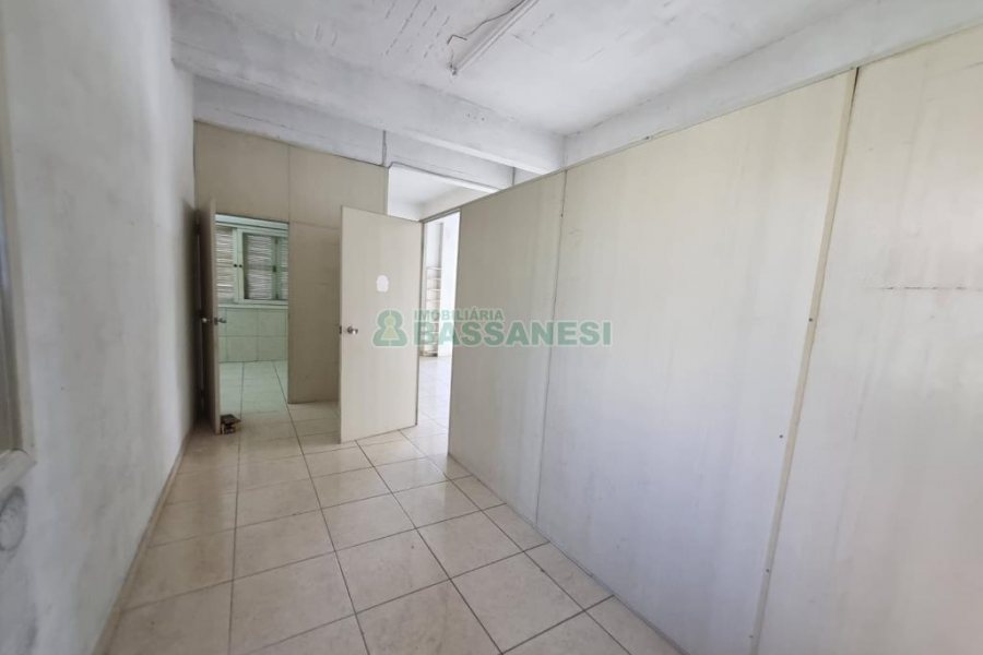 Loja com 100m², no bairro Fatima em Caxias do Sul para Alugar