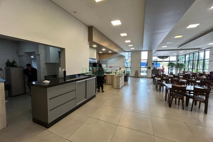 Loja com 480m², no bairro Santa Fé em Caxias do Sul para Alugar