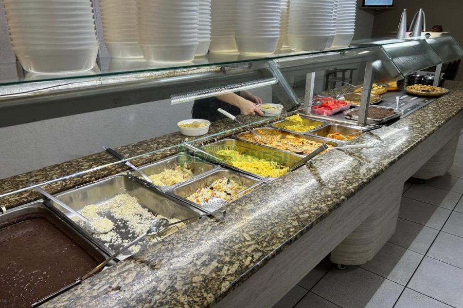 Loja com 480m², no bairro Santa Fé em Caxias do Sul para Alugar