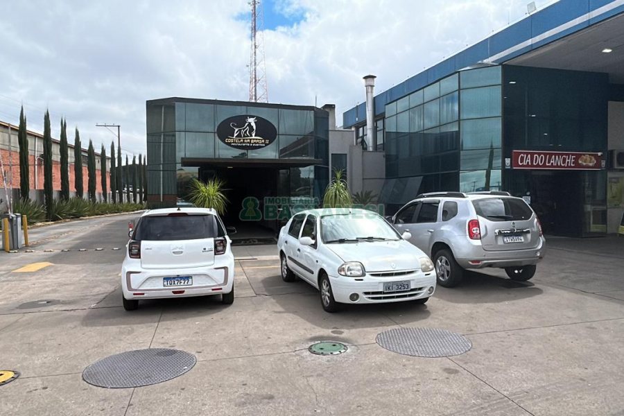 Loja com 480m², no bairro Santa Fé em Caxias do Sul para Alugar