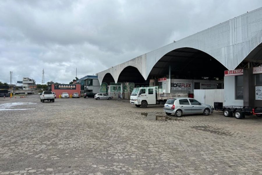 Loja com 480m², no bairro Santa Fé em Caxias do Sul para Alugar