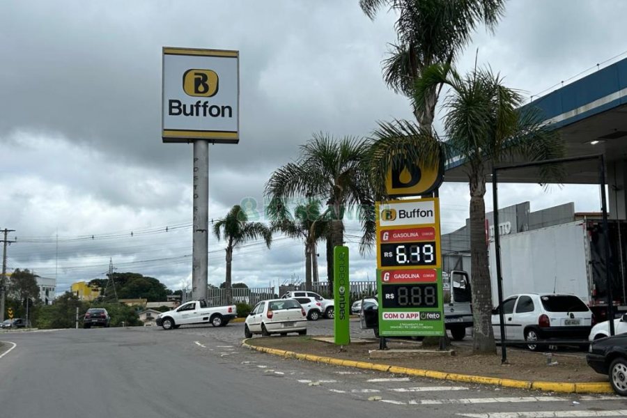 Loja com 480m², no bairro Santa Fé em Caxias do Sul para Alugar