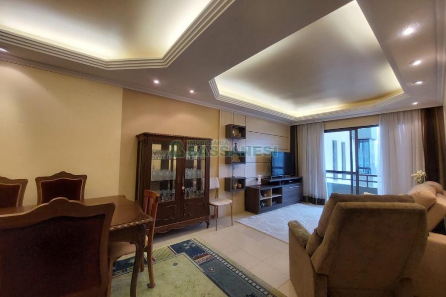 Apto Mobiliado com 125m², 3 dormitórios, 1 vaga, no bairro São Leopoldo em Caxias do Sul para Alugar