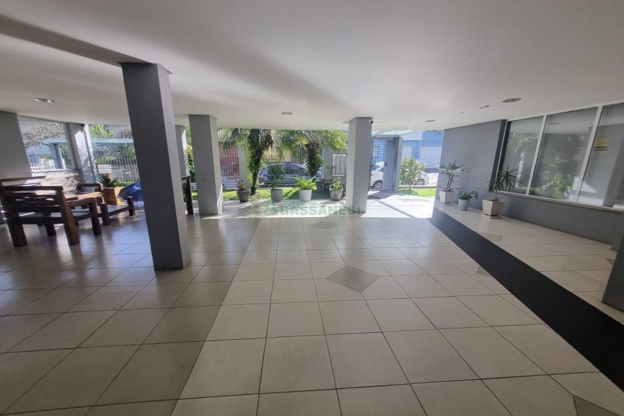 Apartamento com 71m², 2 dormitórios, 2 vagas, no bairro Petrópolis em Caxias do Sul para Alugar