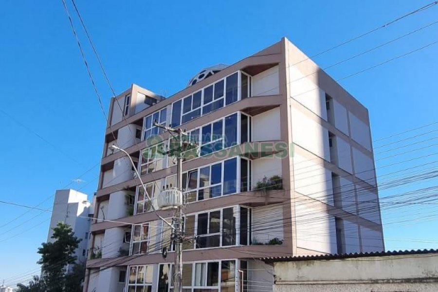 Apartamento com 299m², 3 dormitórios, 2 vagas, no bairro Centro em Caxias do Sul para Comprar