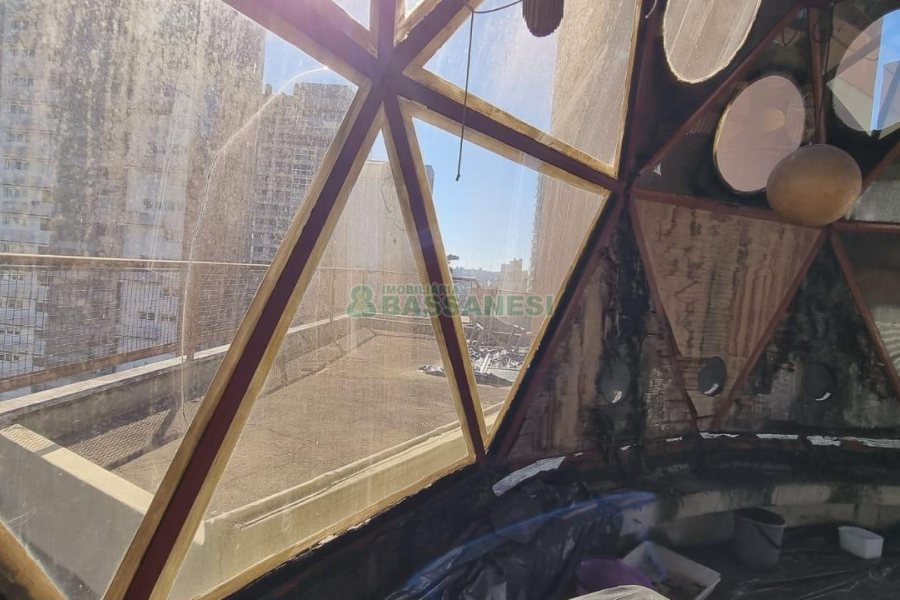 Apartamento com 299m², 3 dormitórios, 2 vagas, no bairro Centro em Caxias do Sul para Comprar