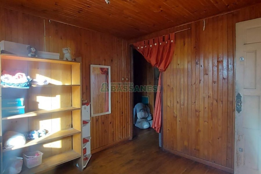 Casa com 70m², no bairro Santa Lúcia em Caxias do Sul para Comprar