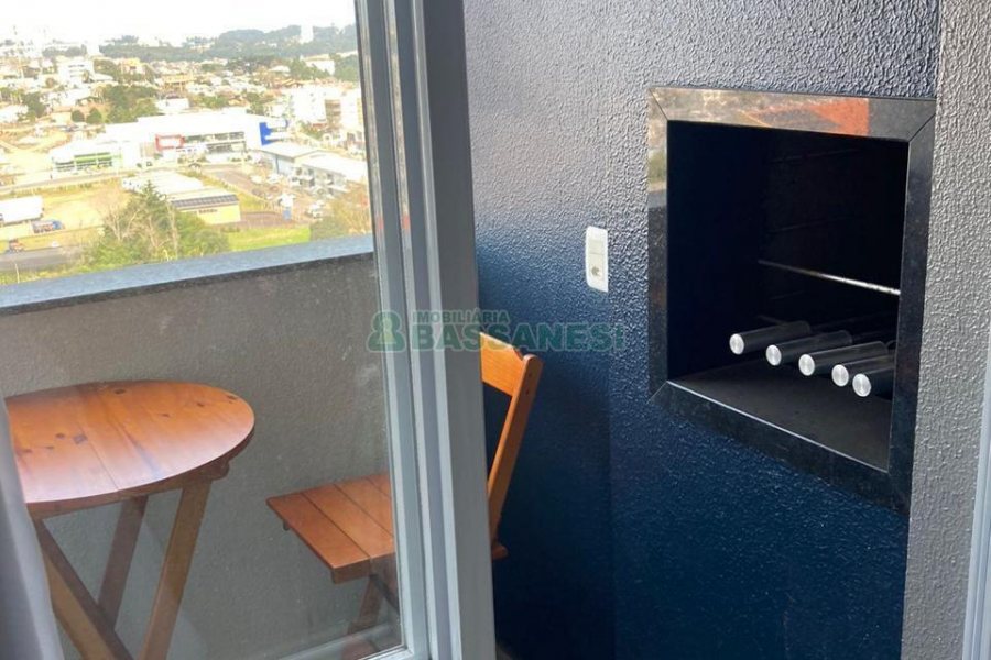 Apartamento com 53m², 2 dormitórios, 1 vaga, no bairro Colina Sorriso em Caxias do Sul para Comprar