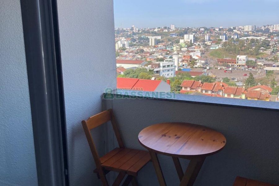 Apartamento com 53m², 2 dormitórios, 1 vaga, no bairro Colina Sorriso em Caxias do Sul para Comprar