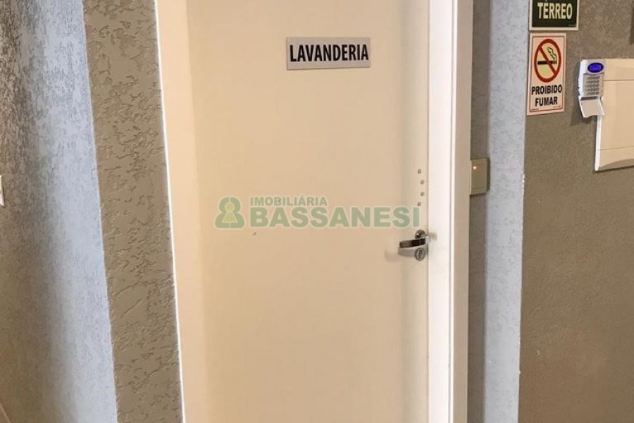 Apto Mobiliado com 41m², 1 dormitório, no bairro Petrópolis em Caxias do Sul para Alugar