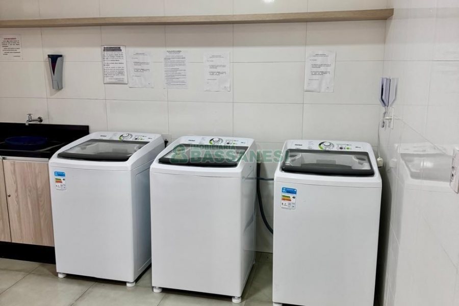 Apto Mobiliado com 41m², 1 dormitório, no bairro Petrópolis em Caxias do Sul para Alugar