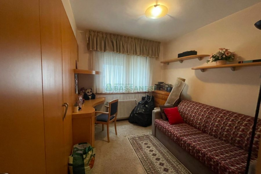 Apartamento com 217m², 3 dormitórios, 3 vagas, no bairro Exposição em Caxias do Sul para Comprar