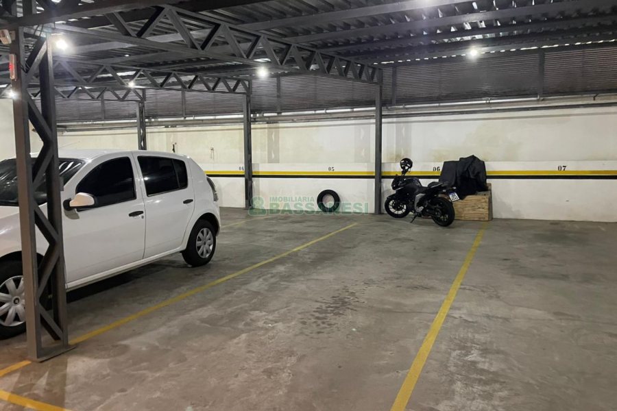 Apartamento com 217m², 3 dormitórios, 3 vagas, no bairro Exposição em Caxias do Sul para Comprar
