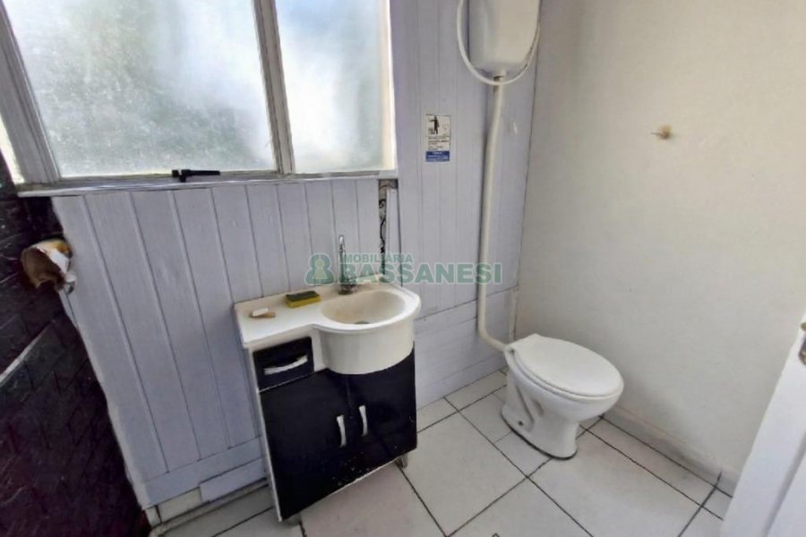 Loja com 40m², no bairro Centro em Caxias do Sul para Alugar