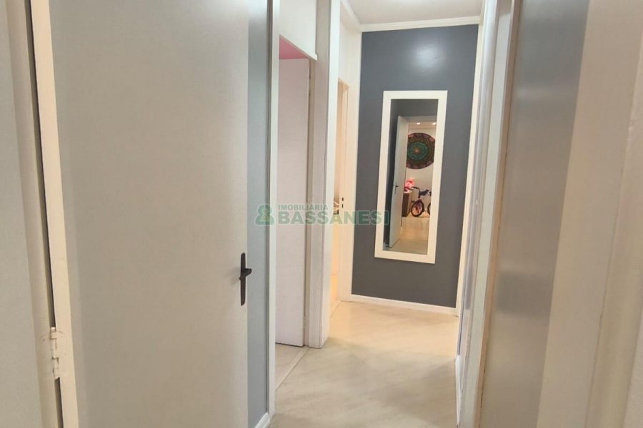 Apartamento com 85m², 2 dormitórios, 1 vaga, no bairro Nossa Senhora de Lourdes em Caxias do Sul para Comprar