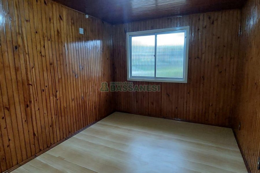 Casa com 195m², 3 dormitórios, 1 vaga, no bairro Jardim das Hortências em Caxias do Sul para Alugar