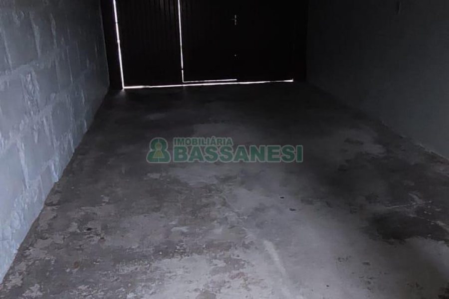 Casa com 195m², 3 dormitórios, 1 vaga, no bairro Jardim das Hortências em Caxias do Sul para Alugar