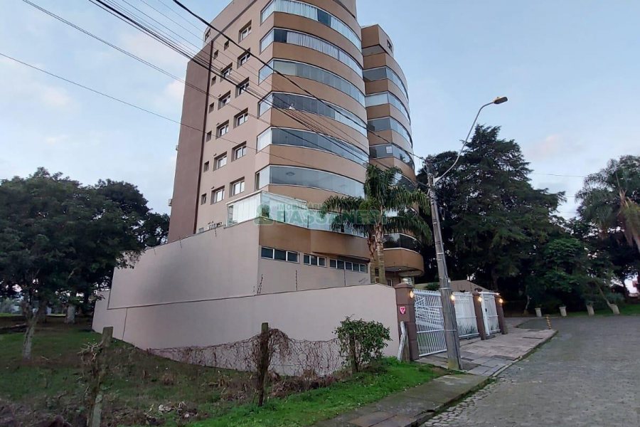 Apartamento com 160m², 3 dormitórios, 3 vagas, no bairro Jardim América em Caxias do Sul para Comprar