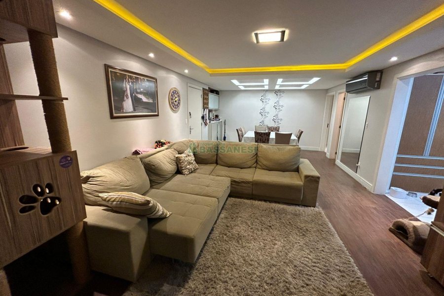 Apartamento com 160m², 3 dormitórios, 3 vagas, no bairro Jardim América em Caxias do Sul para Comprar