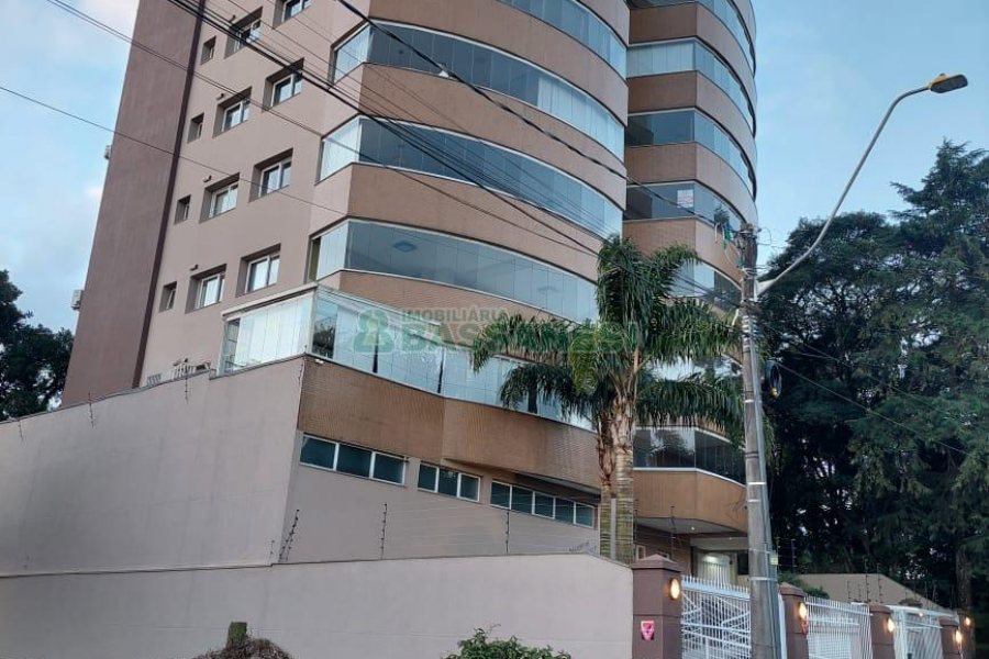 Apartamento com 160m², 3 dormitórios, 3 vagas, no bairro Jardim América em Caxias do Sul para Comprar