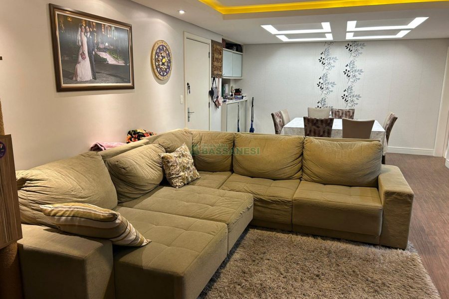 Apartamento com 160m², 3 dormitórios, 3 vagas, no bairro Jardim América em Caxias do Sul para Comprar