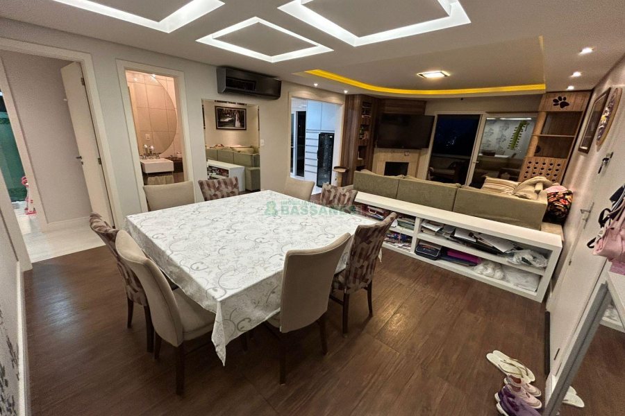 Apartamento com 160m², 3 dormitórios, 3 vagas, no bairro Jardim América em Caxias do Sul para Comprar
