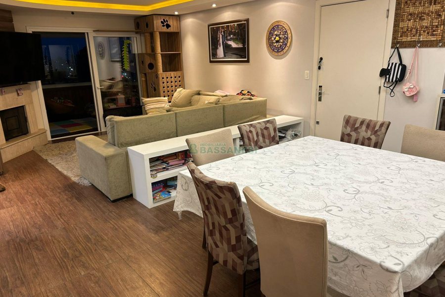 Apartamento com 160m², 3 dormitórios, 3 vagas, no bairro Jardim América em Caxias do Sul para Comprar