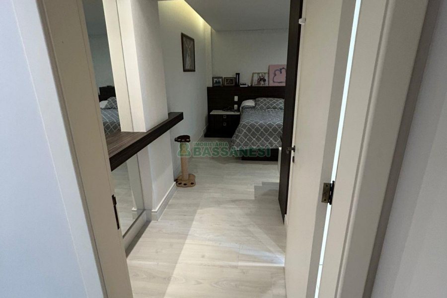 Apartamento com 160m², 3 dormitórios, 3 vagas, no bairro Jardim América em Caxias do Sul para Comprar