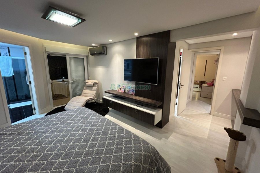 Apartamento com 160m², 3 dormitórios, 3 vagas, no bairro Jardim América em Caxias do Sul para Comprar
