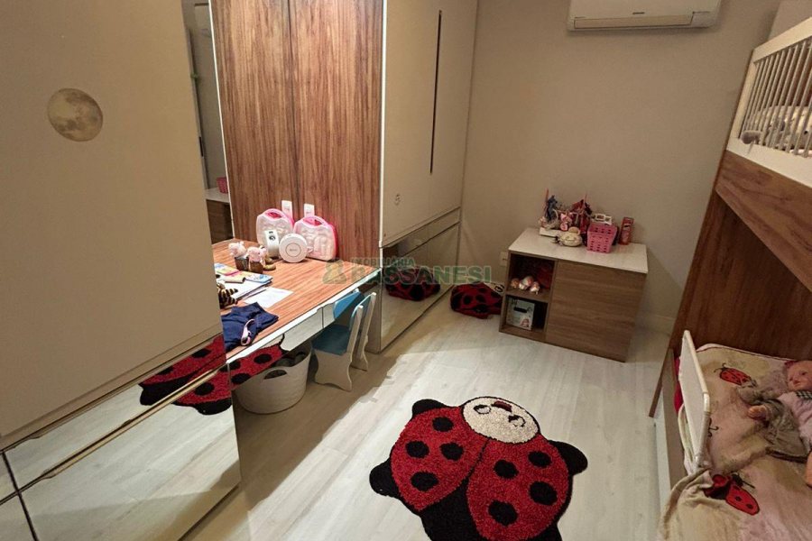 Apartamento com 160m², 3 dormitórios, 3 vagas, no bairro Jardim América em Caxias do Sul para Comprar