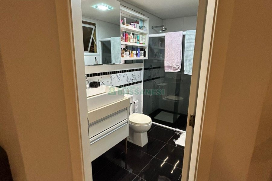 Apartamento com 160m², 3 dormitórios, 3 vagas, no bairro Jardim América em Caxias do Sul para Comprar