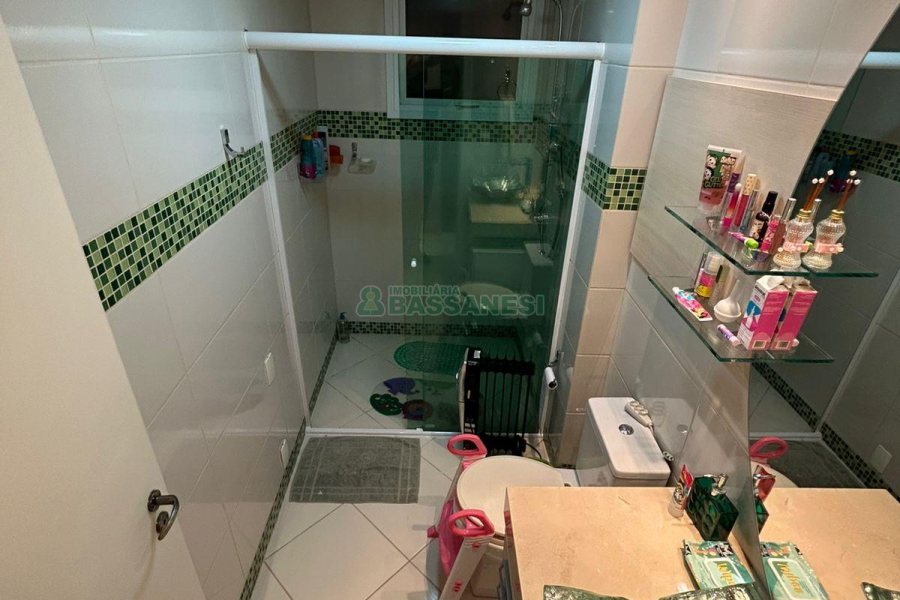 Apartamento com 160m², 3 dormitórios, 3 vagas, no bairro Jardim América em Caxias do Sul para Comprar
