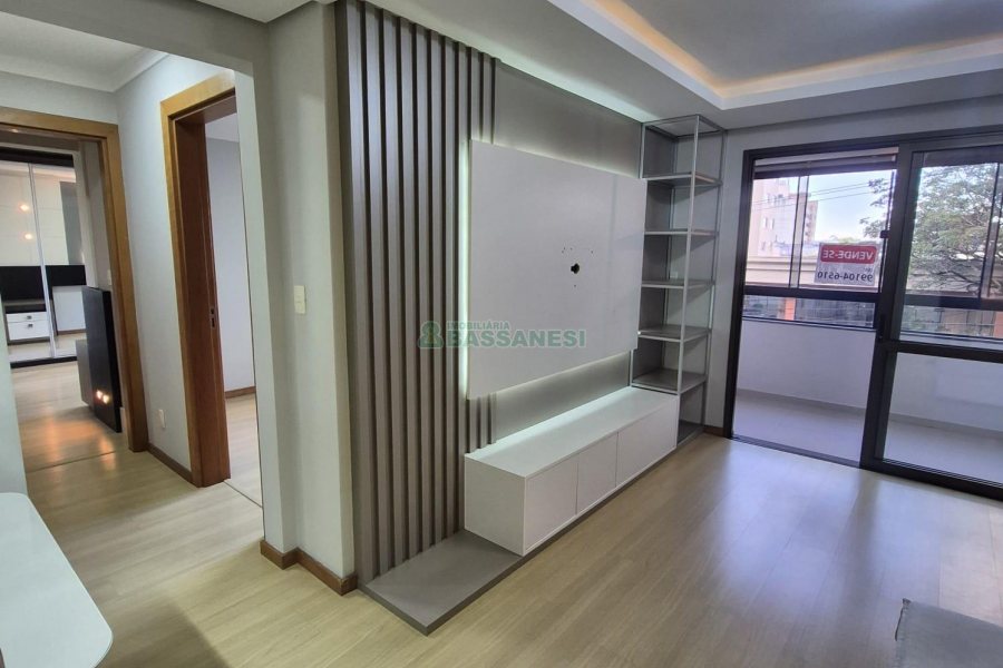 Apto Mobiliado com 95m², 2 dormitórios, 2 vagas, no bairro São Pelegrino em Caxias do Sul para Alugar