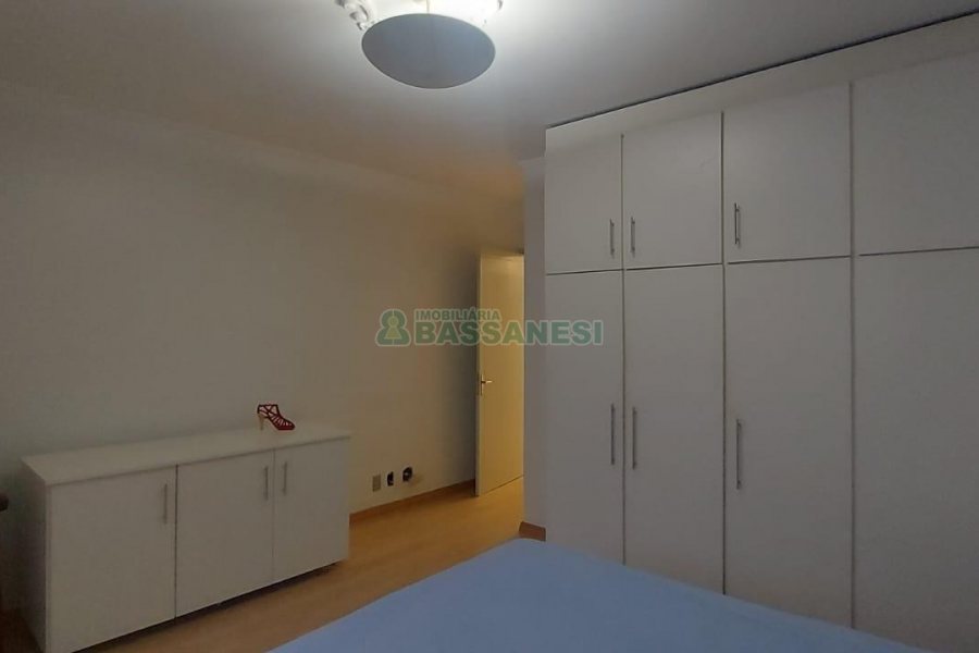 Apto Mobiliado com 120m², 2 dormitórios, 1 vaga, no bairro São Pelegrino em Caxias do Sul para Alugar