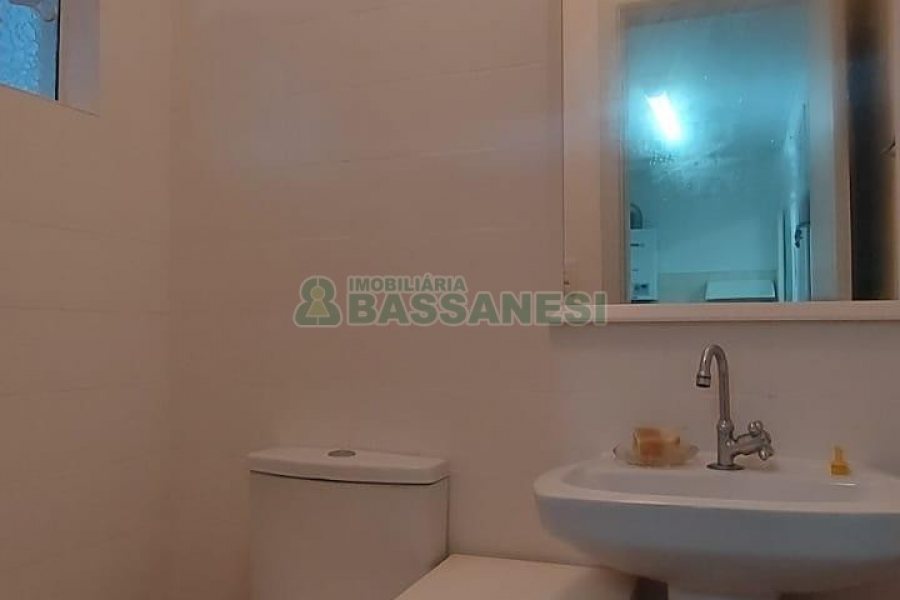 Apto Mobiliado com 120m², 2 dormitórios, 1 vaga, no bairro São Pelegrino em Caxias do Sul para Alugar