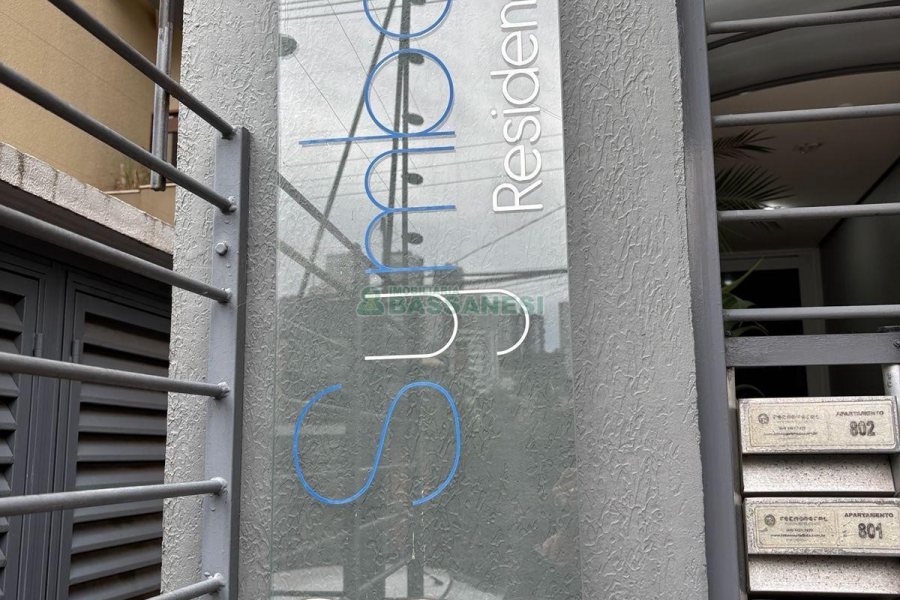 Apartamento com 72m², 2 dormitórios, 2 vagas, no bairro Pio X em Caxias do Sul para Alugar