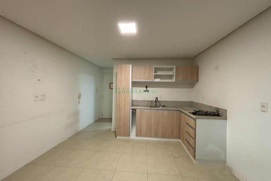 Apartamento com 48m², 1 dormitório, no bairro Petrópolis em Caxias do Sul para Alugar