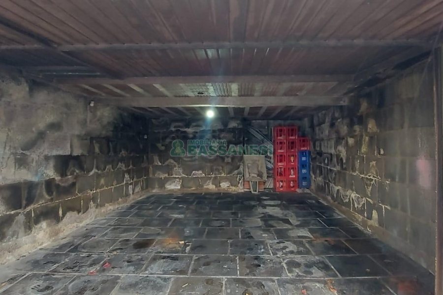 Casa com 54m², 3 dormitórios, 1 vaga, no bairro São Cristóvão em Caxias do Sul para Alugar