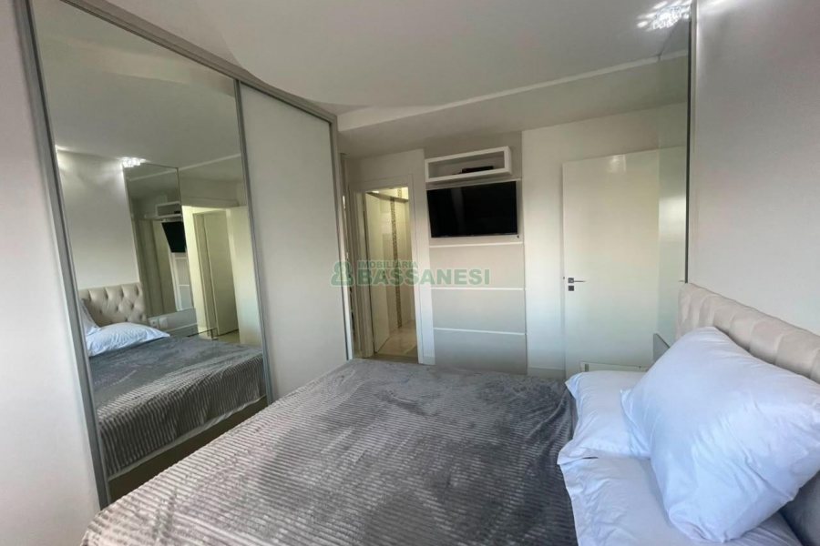 Apartamento com 92m², 3 dormitórios, 2 vagas, no bairro Rio Branco em Caxias do Sul para Alugar ou Comprar