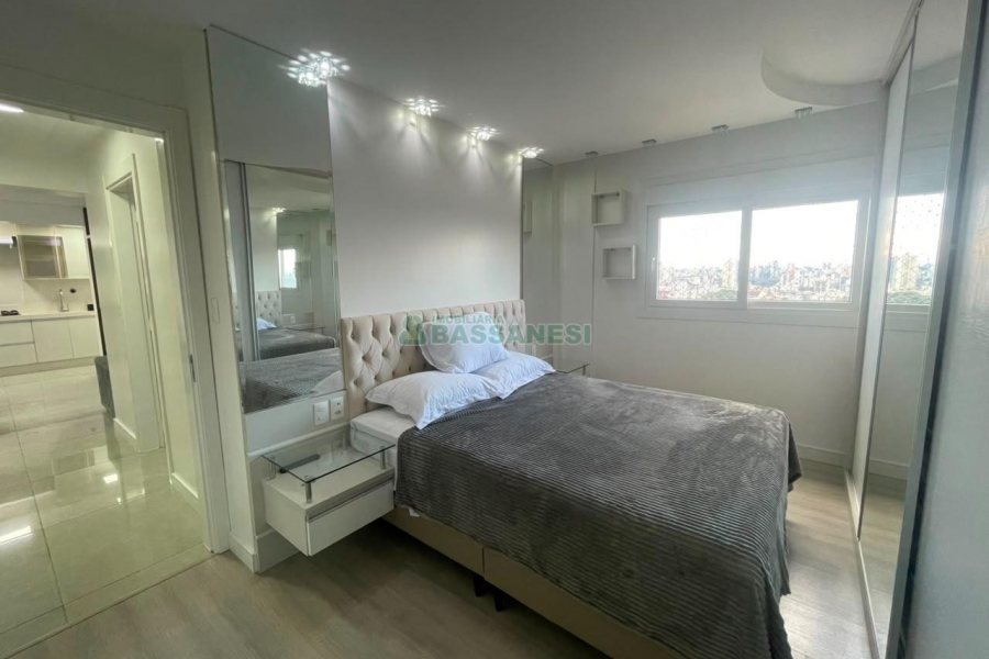Apartamento com 92m², 3 dormitórios, 2 vagas, no bairro Rio Branco em Caxias do Sul para Alugar ou Comprar