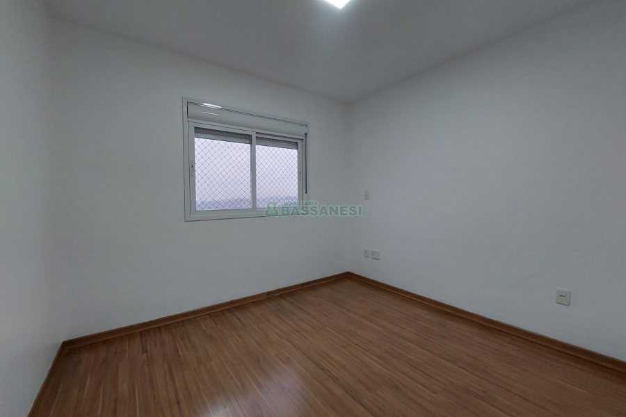 Apartamento com 57m², 2 dormitórios, 1 vaga, no bairro Santa Catarina em Caxias do Sul para Alugar