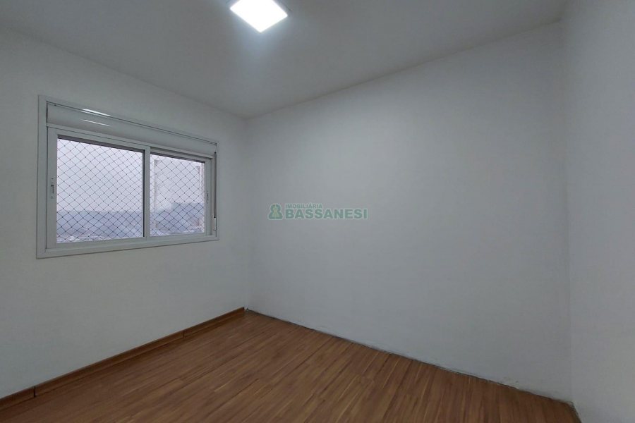 Apartamento com 57m², 2 dormitórios, 1 vaga, no bairro Santa Catarina em Caxias do Sul para Alugar