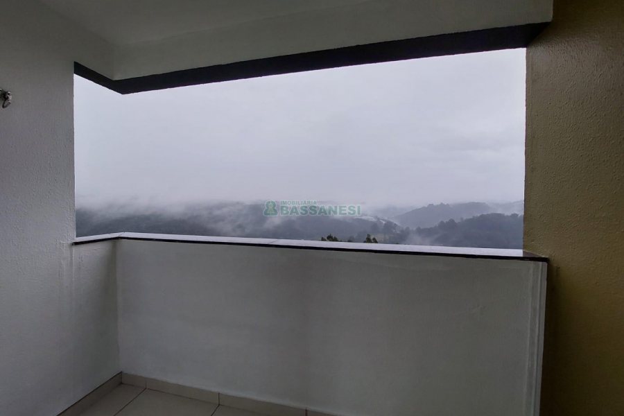 Apartamento com 57m², 2 dormitórios, 1 vaga, no bairro Santa Catarina em Caxias do Sul para Alugar